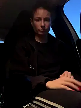 GoldenPussy1329 — Topless