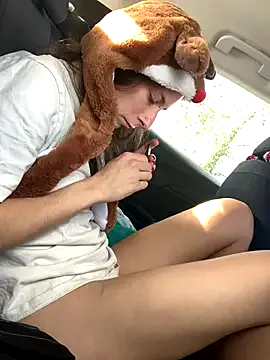 GoldenPussy1329 — Topless