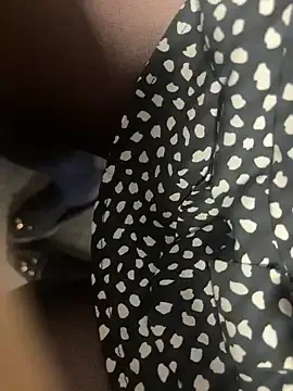 Avatar of HiddenHoneyLDN