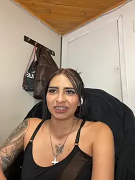 Hilary_pinkk — spank ass + oil