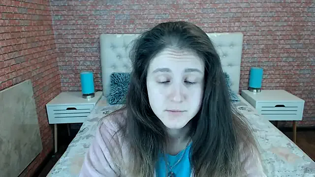 Avatar of Holliy_Cooper