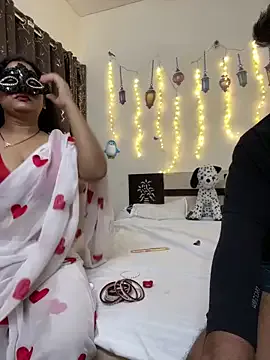 Avatar of Horny_Riya_bHabhi