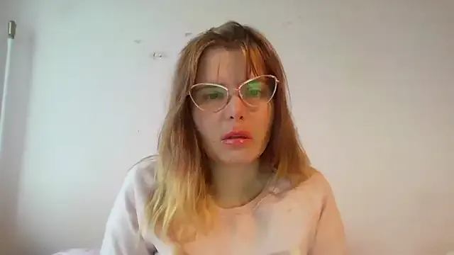 HornyElena — Freechat on StripChat