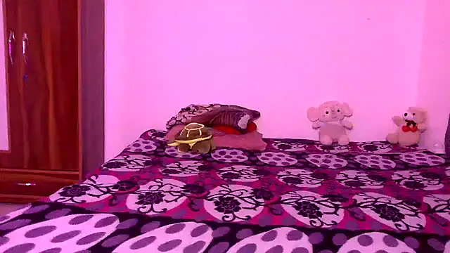 Hot-Shivangi — new phone