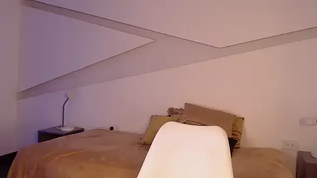 Avatar of hot_little_bunny