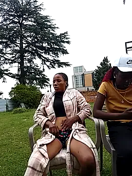 HotPetite_25 — Freechat on StripChat