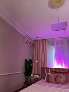 HugeBoobsAlice's avatar