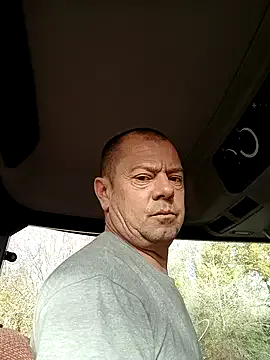 hugoboys4576 — Gode dans le cul