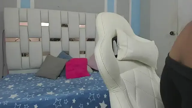 Avatar of iamCharlotte19