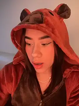 Avatar of Im_Valen_Cute