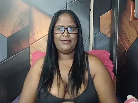 IndianDeluxe — get me nude