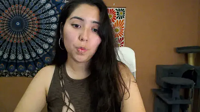 IntimateTales — Freechat on StripChat