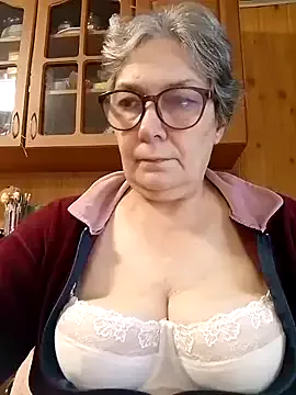 Avatar of IrinaSweet54