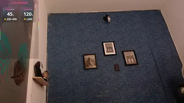 isabella_brown1 — Show oil  boobs