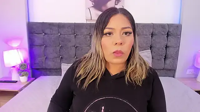 Avatar of isabella_horney_