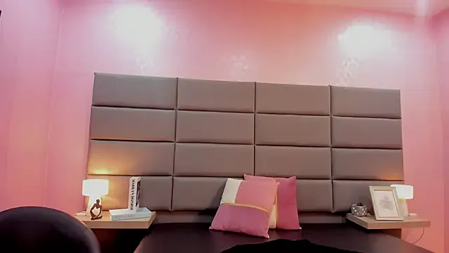 Avatar of Isabella_Marsh