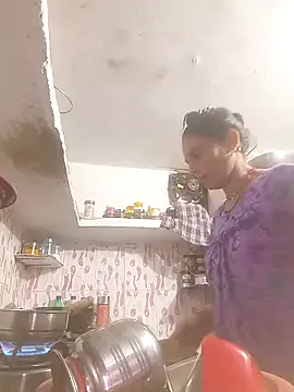 ISHANI-SINGH — Freechat on StripChat