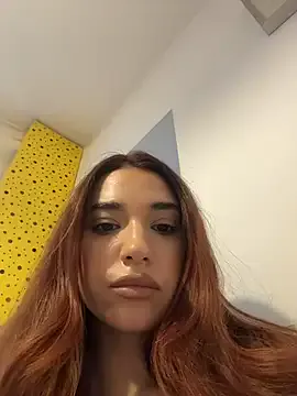 ItalianGirl — ride dildo