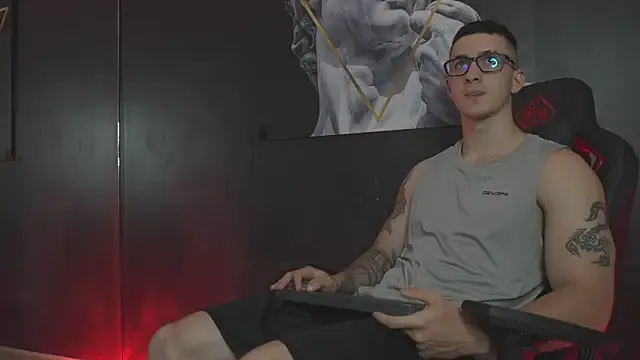 JacksonOlsenn — cum shot