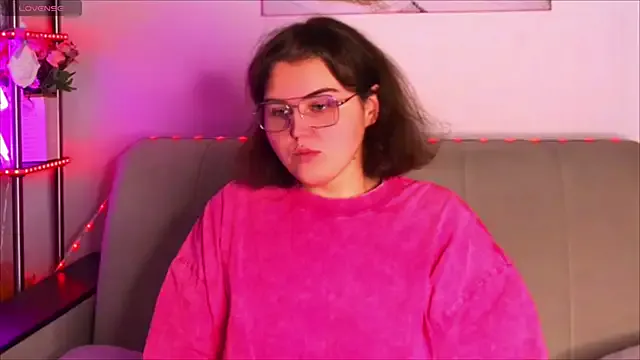 Avatar of Jane_Curvyy