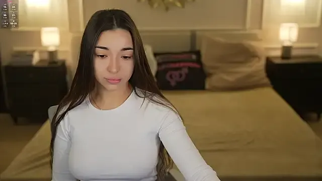 Jasmine_Flow — show puss