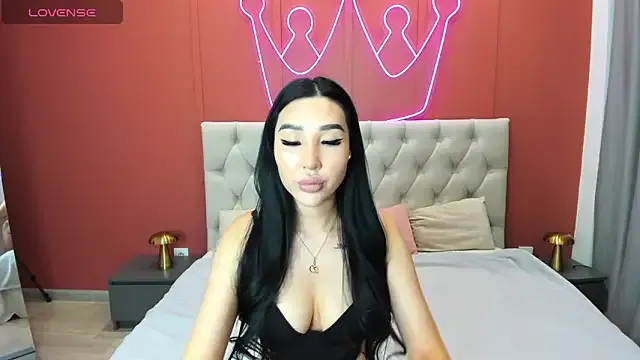 Jennifer_Munoz — make my ass red