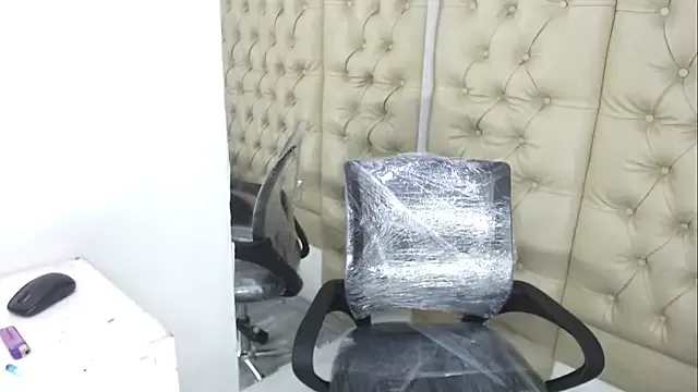 Avatar of JessicaHott01