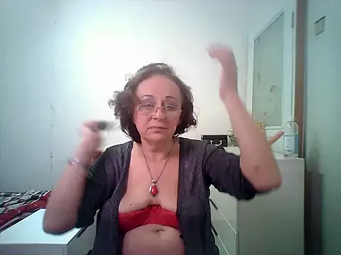 Avatar of Julia54391