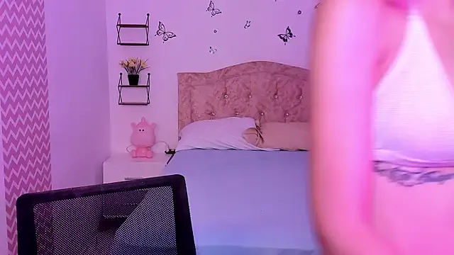 Avatar of juliana_reynolds