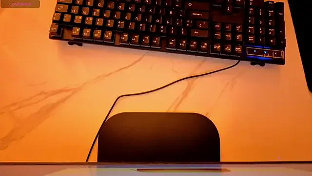 Juliana_Tx — show boobs+saliva