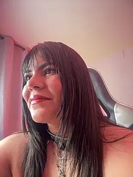 JulianaCastillo from StripChat is Freechat