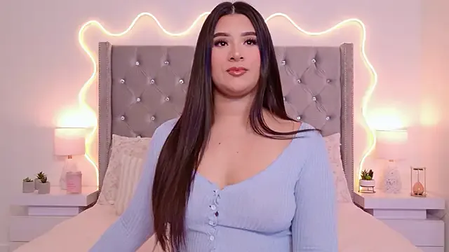 Avatar of JuliaSUMMERS2022