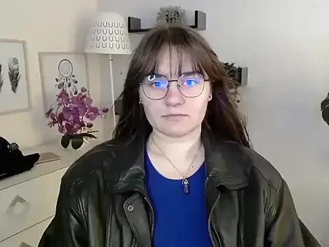 Avatar of Julie_Diamond