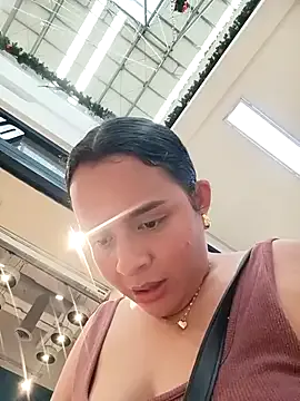 Avatar of Julieth_hot-69