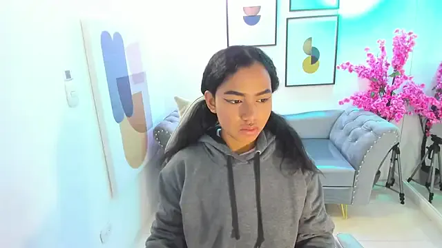 Juliie_coper — show tits