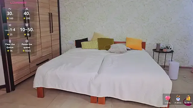 JulisSweet — Freechat on StripChat