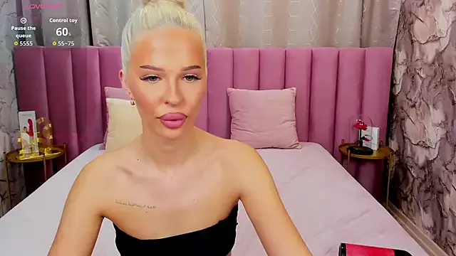 Avatar of KailaCrystall