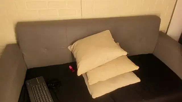 karina_gomez_18 — tease me