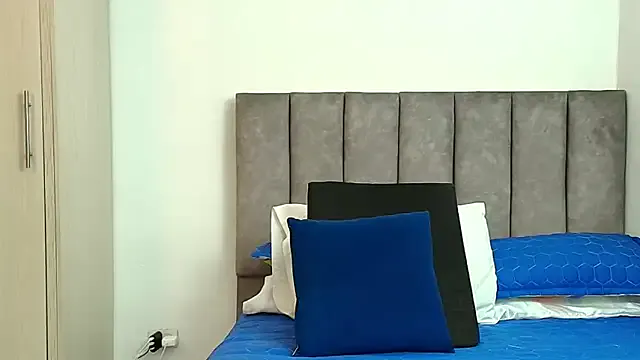 karina_lewis_ —  SQUIRT 