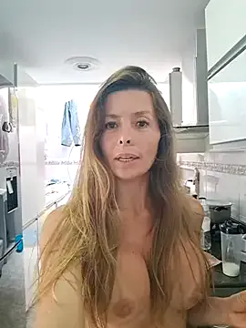 Avatar of karina_warthon