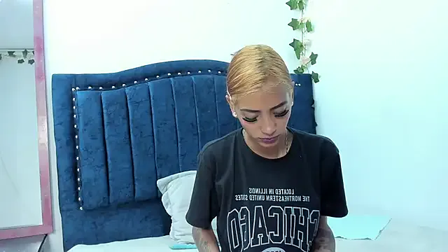 KarlaSlutSkinny__ — ANAL DEEP HARD