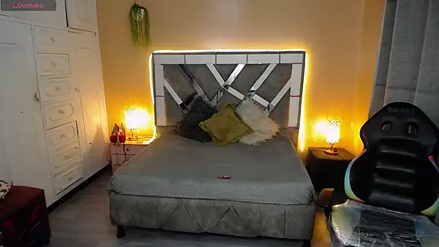 Avatar of Kate_Laurence_