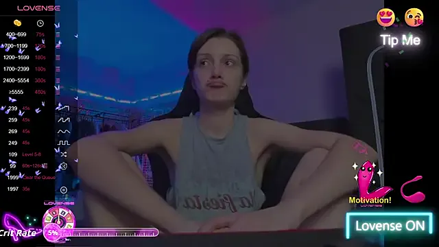 Kathleen_Meow — Zoom on sexy ass of mistress in nylon 3m