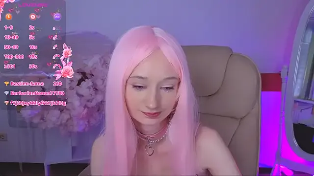 Katia_Kim — anal plug 5 min