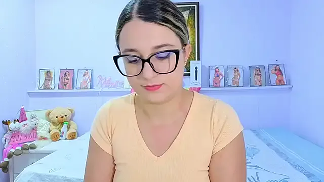 katiaa_lovv — reverse cowgirl dildo ride 20sec