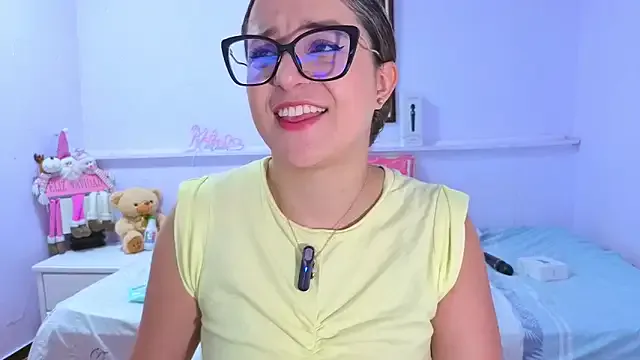 katiaa_lovv — reverse cowgirl dildo ride 1min