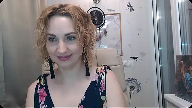 Avatar of KatrinAlluring