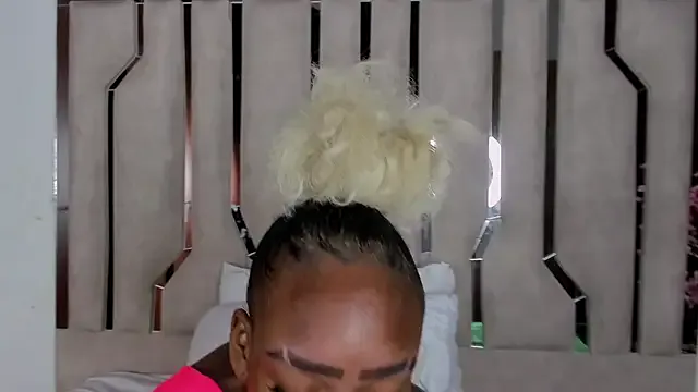 Avatar of KiaraMoons