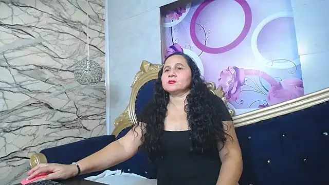 Avatar of kimberly_candy