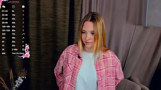 KinaSporcic — Touch my nose watch on finger